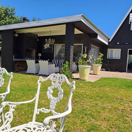 Milky Way Executive Suite Hermanus Exteriör bild